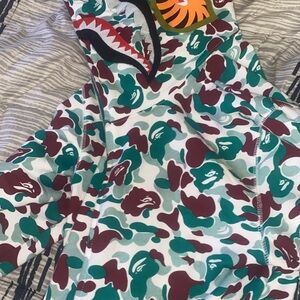 Bape Hoodie w/TAG mint chocolate